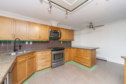 unit-2302-10082-148-street-surrey-7 at 2302 - 10082 148th, South Surrey White Rock