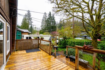 4438-cove-cliff-road-north-vancouver-17 at 4438 Cove Cliff Road, North Vancouver