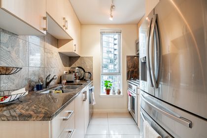 unit-2401-1211-melville-street-vancouver-8 at 2401 - 1211 Melville, Downtown VW, Vancouver West