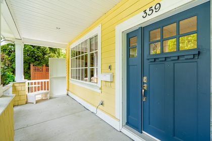 359-13th-street-east-north-vancouver-4 at 359 E 13th, Central Lonsdale, North Vancouver