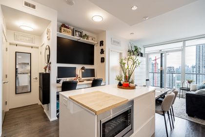unit-1505-1955-alpha-way-burnaby-18 at 1505 - 1955 Alpha Way, Brentwood Park, Burnaby North