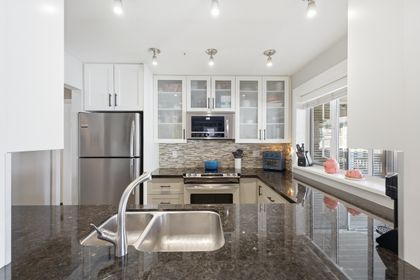 012_w206-639-w-14th-ave-mls at 206 - 639 West 14th, Fairview VW, Vancouver West
