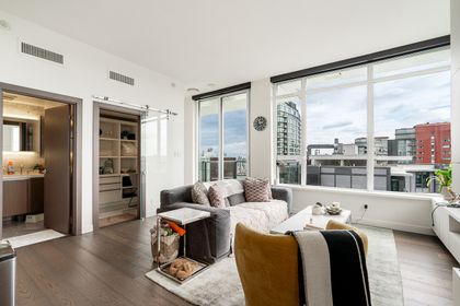 unit-2017-68-smithe-street-vancouver-12 at 2017 - 68 Smithe, Downtown VW, Vancouver West