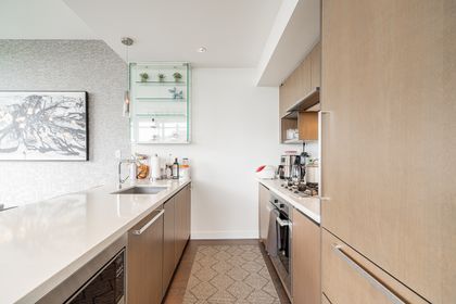 unit-2017-68-smithe-street-vancouver-16 at 2017 - 68 Smithe, Downtown VW, Vancouver West