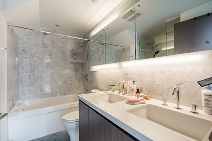 unit-2017-68-smithe-street-vancouver-33 at 2017 - 68 Smithe, Downtown VW, Vancouver West