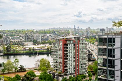 unit-2017-68-smithe-street-vancouver-38 at 2017 - 68 Smithe, Downtown VW, Vancouver West