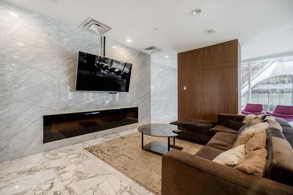 unit-2017-68-smithe-street-vancouver-40-1 at 2017 - 68 Smithe, Downtown VW, Vancouver West