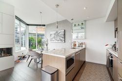 unit-2017-68-smithe-street-vancouver-15 at 2017 - 68 Smithe, Downtown VW, Vancouver West