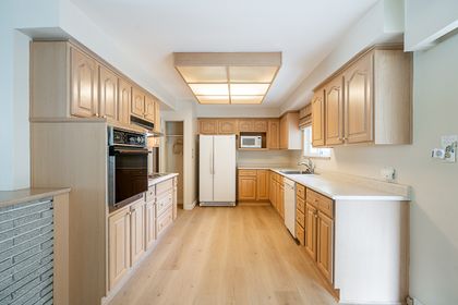 b at 8140 Hunter Street, Government Road, Burnaby North