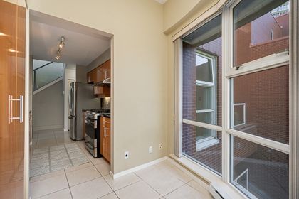 unit-g3n-1077-marinaside-crescent-vancouver-16 at G3N - 1007 Marinaside Cresent, Yaletown, Vancouver West