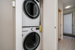 unit-g3n-1077-marinaside-crescent-vancouver-24 at G3N - 1007 Marinaside Cresent, Yaletown, Vancouver West