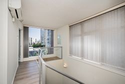 unit-g3n-1077-marinaside-crescent-vancouver-25 at G3N - 1007 Marinaside Cresent, Yaletown, Vancouver West