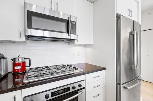 1050-smithe-street-west-end-vw-vancouver-west-19 at 1307 - 1050 Smithe Street, West End VW, Vancouver West