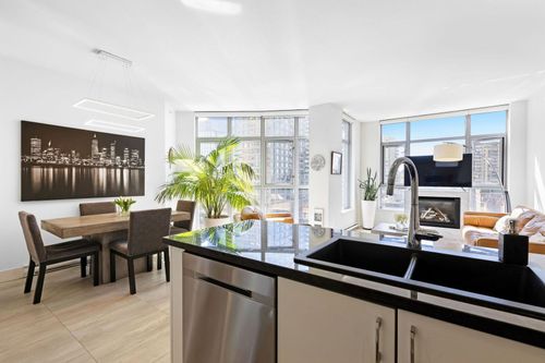 1050-smithe-street-west-end-vw-vancouver-west-20 at 1307 - 1050 Smithe Street, West End VW, Vancouver West