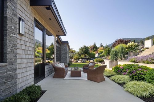 207-carisbrooke-crescent-upper-lonsdale-north-vancouver-03 at 207 Carisbrooke Crescent, Upper Lonsdale, North Vancouver