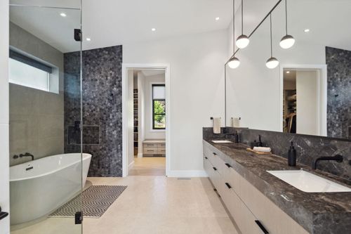 207-carisbrooke-crescent-upper-lonsdale-north-vancouver-15 at 207 Carisbrooke Crescent, Upper Lonsdale, North Vancouver