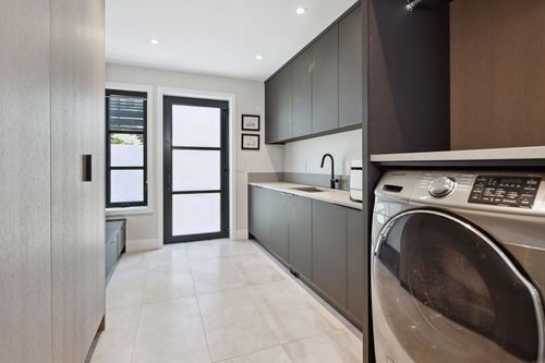 207-carisbrooke-crescent-upper-lonsdale-north-vancouver-28 at 207 Carisbrooke Crescent, Upper Lonsdale, North Vancouver