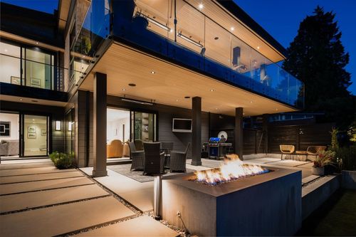 207-carisbrooke-crescent-upper-lonsdale-north-vancouver-34 at 207 Carisbrooke Crescent, Upper Lonsdale, North Vancouver