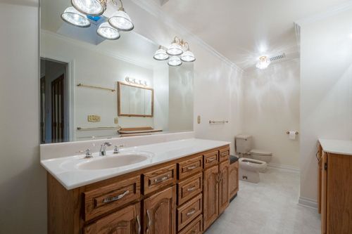 254-montroyal-boulevard-upper-delbrook-north-vancouver-20 at 254 Montroyal Boulevard, Upper Delbrook, North Vancouver