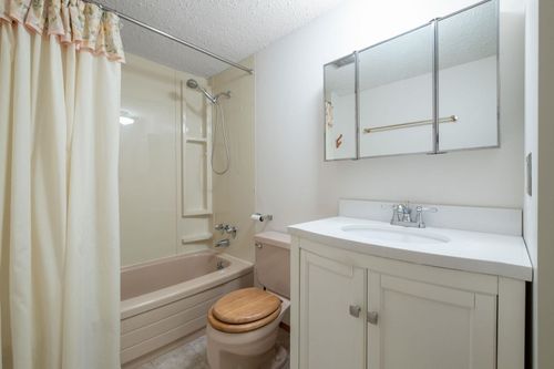 254-montroyal-boulevard-upper-delbrook-north-vancouver-26 at 254 Montroyal Boulevard, Upper Delbrook, North Vancouver