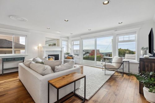 3686-carnarvon-avenue-upper-lonsdale-north-vancouver-03 at 3686 Carnarvon Avenue, Upper Lonsdale, North Vancouver