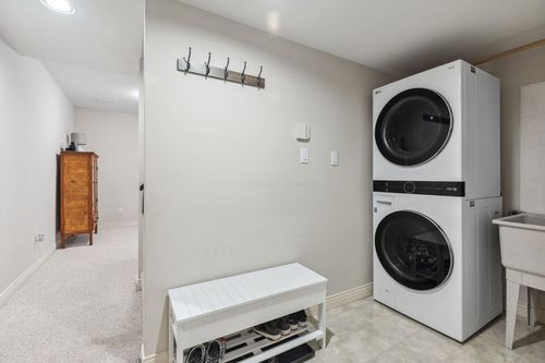 3686-carnarvon-avenue-upper-lonsdale-north-vancouver-26 at 3686 Carnarvon Avenue, Upper Lonsdale, North Vancouver