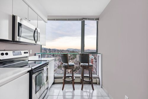 120-w-2nd-street-lower-lonsdale-north-vancouver-12 at 2401 - 120 W 2nd Street, Lower Lonsdale, North Vancouver