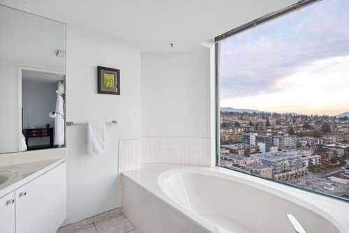 120-w-2nd-street-lower-lonsdale-north-vancouver-15 at 2401 - 120 W 2nd Street, Lower Lonsdale, North Vancouver