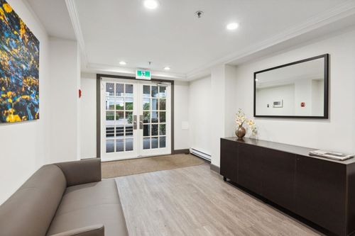 3377-capilano-crescent-capilano-nv-north-vancouver-06 at 101 - 3377 Capilano Crescent, Capilano NV, North Vancouver