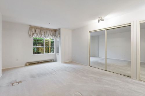 3377-capilano-crescent-capilano-nv-north-vancouver-27 at 101 - 3377 Capilano Crescent, Capilano NV, North Vancouver