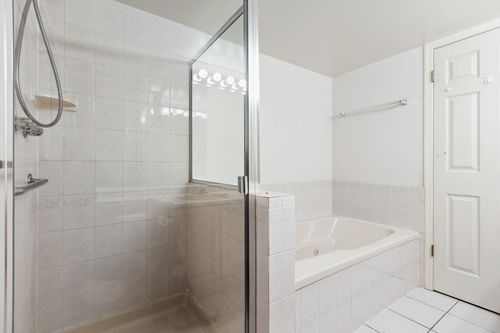 3377-capilano-crescent-capilano-nv-north-vancouver-29 at 101 - 3377 Capilano Crescent, Capilano NV, North Vancouver