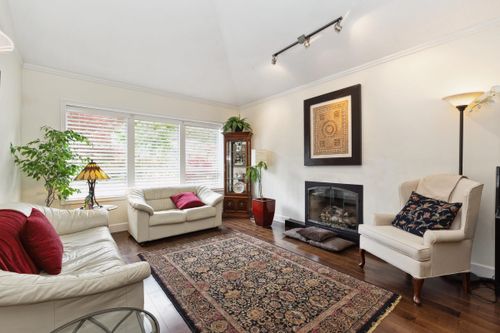 4728-underwood-avenue-lynn-valley-north-vancouver-05 at 4728 Underwood Avenue, Lynn Valley, North Vancouver