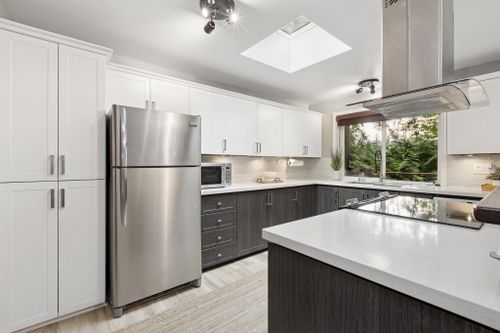 1433-mcnair-drive-lynn-valley-north-vancouver-19 at 1433 Mcnair Drive, Lynn Valley, North Vancouver