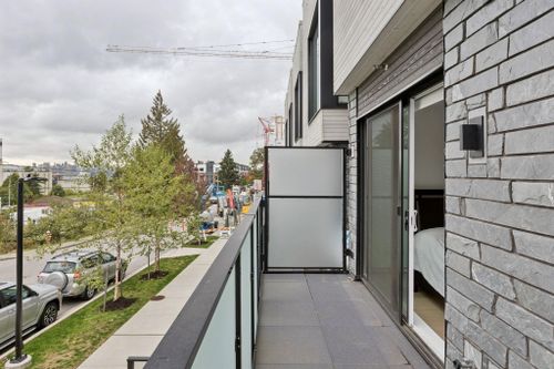 650-e-2nd-street-lower-lonsdale-north-vancouver-20 at 112 - 650 E 2nd Street, Lower Lonsdale, North Vancouver