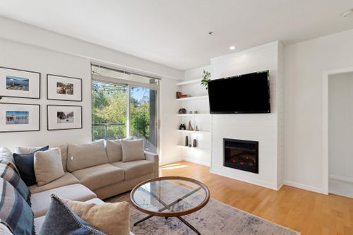 100-capilano-road-port-moody-centre-port-moody-03 at 219 - 100 Capilano Road, Port Moody Centre, Port Moody