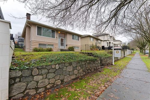 1521-e-64th-avenue-fraserview-ve-vancouver-east-02 at 1521 E 64th Avenue, Fraserview VE, Vancouver East