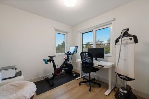 632-e-3rd-street-lower-lonsdale-north-vancouver-24 at 27 - 632 E 3rd Street, Lower Lonsdale, North Vancouver