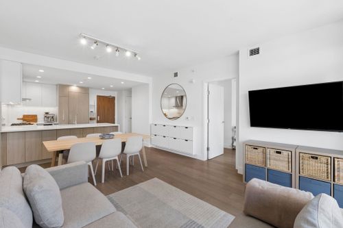 177-w-3rd-street-lower-lonsdale-north-vancouver-06 at 208 - 177 W 3rd Street, Lower Lonsdale, North Vancouver