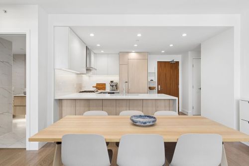 177-w-3rd-street-lower-lonsdale-north-vancouver-09 at 208 - 177 W 3rd Street, Lower Lonsdale, North Vancouver