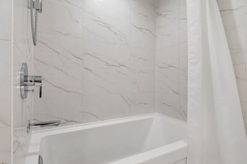 177-w-3rd-street-lower-lonsdale-north-vancouver-22 at 208 - 177 W 3rd Street, Lower Lonsdale, North Vancouver