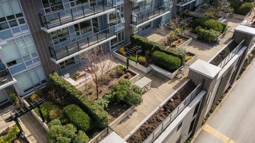 177-w-3rd-street-lower-lonsdale-north-vancouver-31 at 208 - 177 W 3rd Street, Lower Lonsdale, North Vancouver