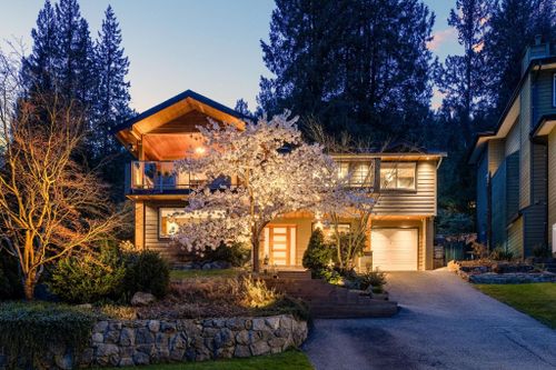 4515-meadowbank-close-lynn-valley-north-vancouver-03 at 4515 Meadowbank Close, Lynn Valley, North Vancouver