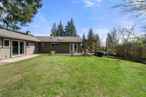 4515-meadowbank-close-lynn-valley-north-vancouver-34 at 4515 Meadowbank Close, Lynn Valley, North Vancouver