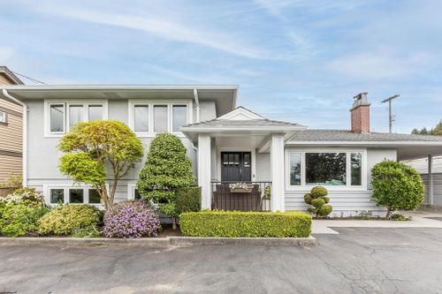 4384-highland-boulevard-forest-hills-nv-north-vancouver-01 at 4384 Highland Boulevard, Forest Hills NV, North Vancouver
