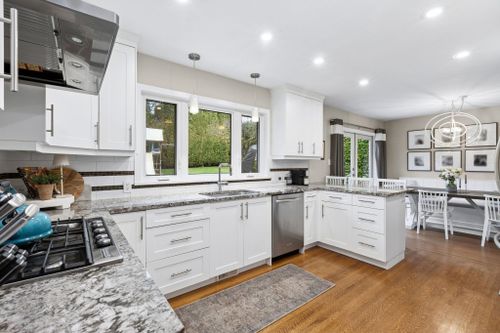 4384-highland-boulevard-forest-hills-nv-north-vancouver-14 at 4384 Highland Boulevard, Forest Hills NV, North Vancouver