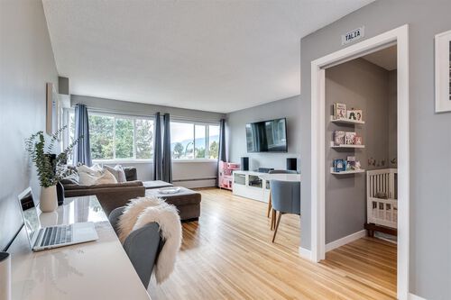 4f8c483b9b92a96b0c5751c4f370aa00 at 10 - 1450 Chesterfield Avenue, Central Lonsdale, North Vancouver
