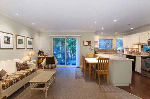 d2b41004f95f625cd566671cfe3dcdf8 at 1515 Jubilee Court, Indian River, North Vancouver