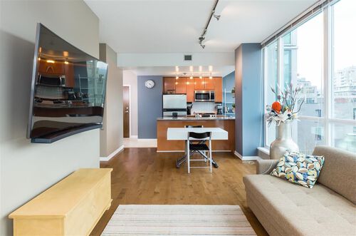 8231cf9f7a7842fafb7e3fb3c079e538 at 806 - 170 W 1st Street, Lower Lonsdale, North Vancouver