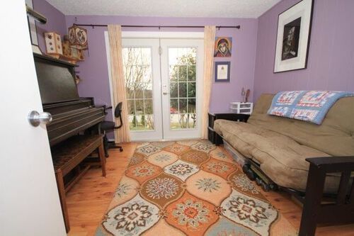 b9042a50c6f3298cdbeaf7e277fbc967 at 6500 Lynnwood Court, Sechelt District, Sunshine Coast