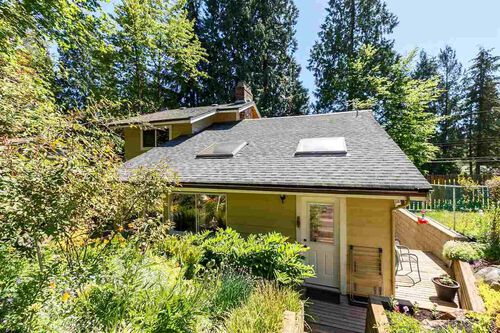 07bcc8bf5f937e51342adeb9411b0aa4 at 1012 Frederick Road, Lynn Valley, North Vancouver